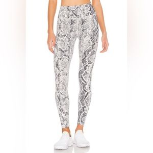 Onzie Snake Print Leggings